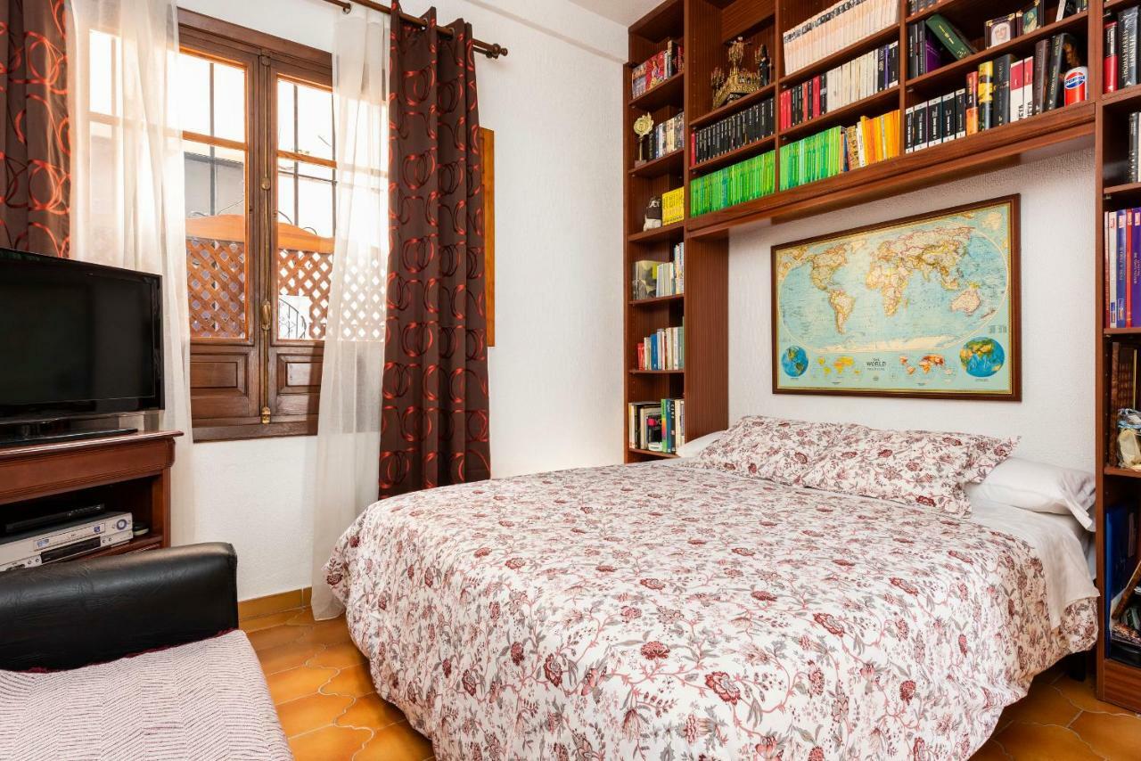Hsh Suites Barrio Santa Cruz Sevilla Bagian luar foto