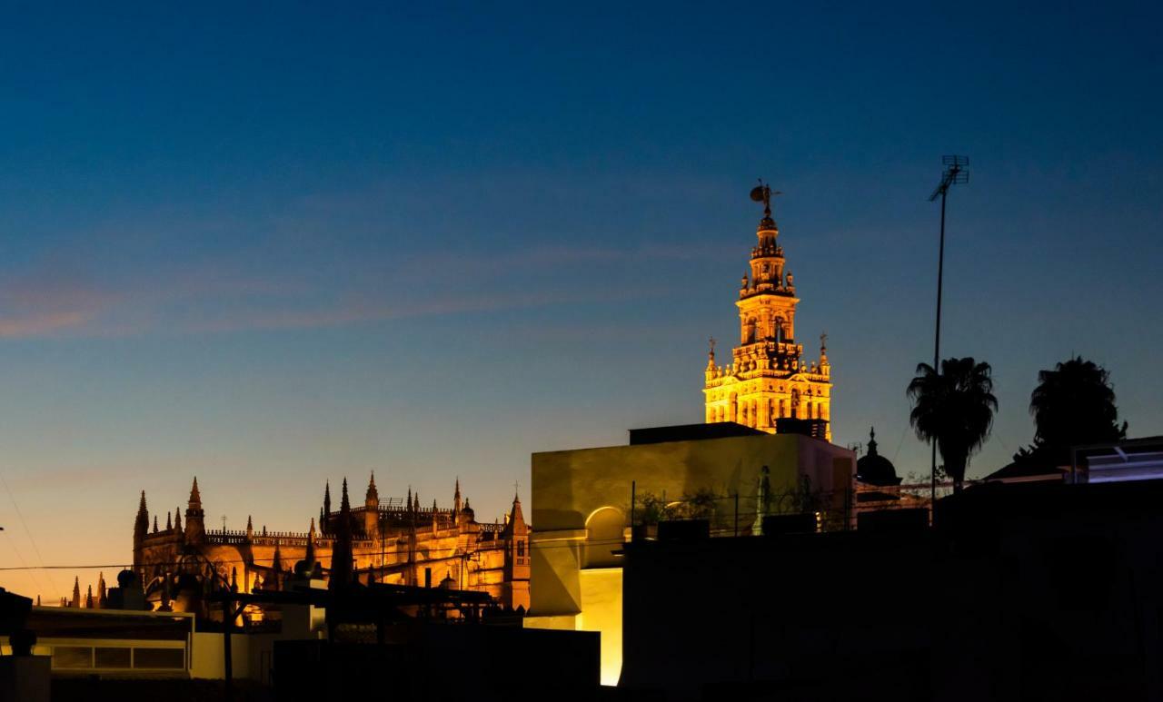 Hsh Suites Barrio Santa Cruz Sevilla Bagian luar foto